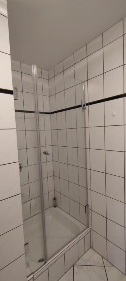 Moderne Ferienwohnung Lindlar, Dorf- Und Waldnah, Gratis W-Lan, Nr Luaran gambar